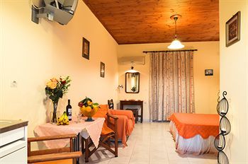 Artemis Studios And Apartments Psarou  Buitenkant foto