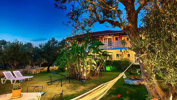 Artemis Studios And Apartments Psarou  Buitenkant foto